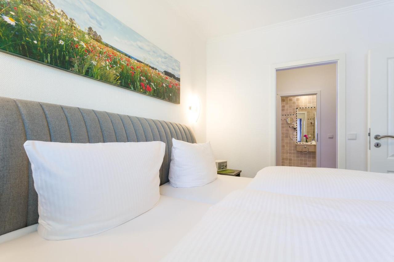 Strandvilla Seeadler Hinter Duene Und * Ostseebad Binz